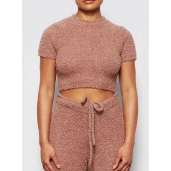SKIMS Tops - SKIMS Women's  Cozy Knit Cropped T-Shirt Size S/M - Rose Clay